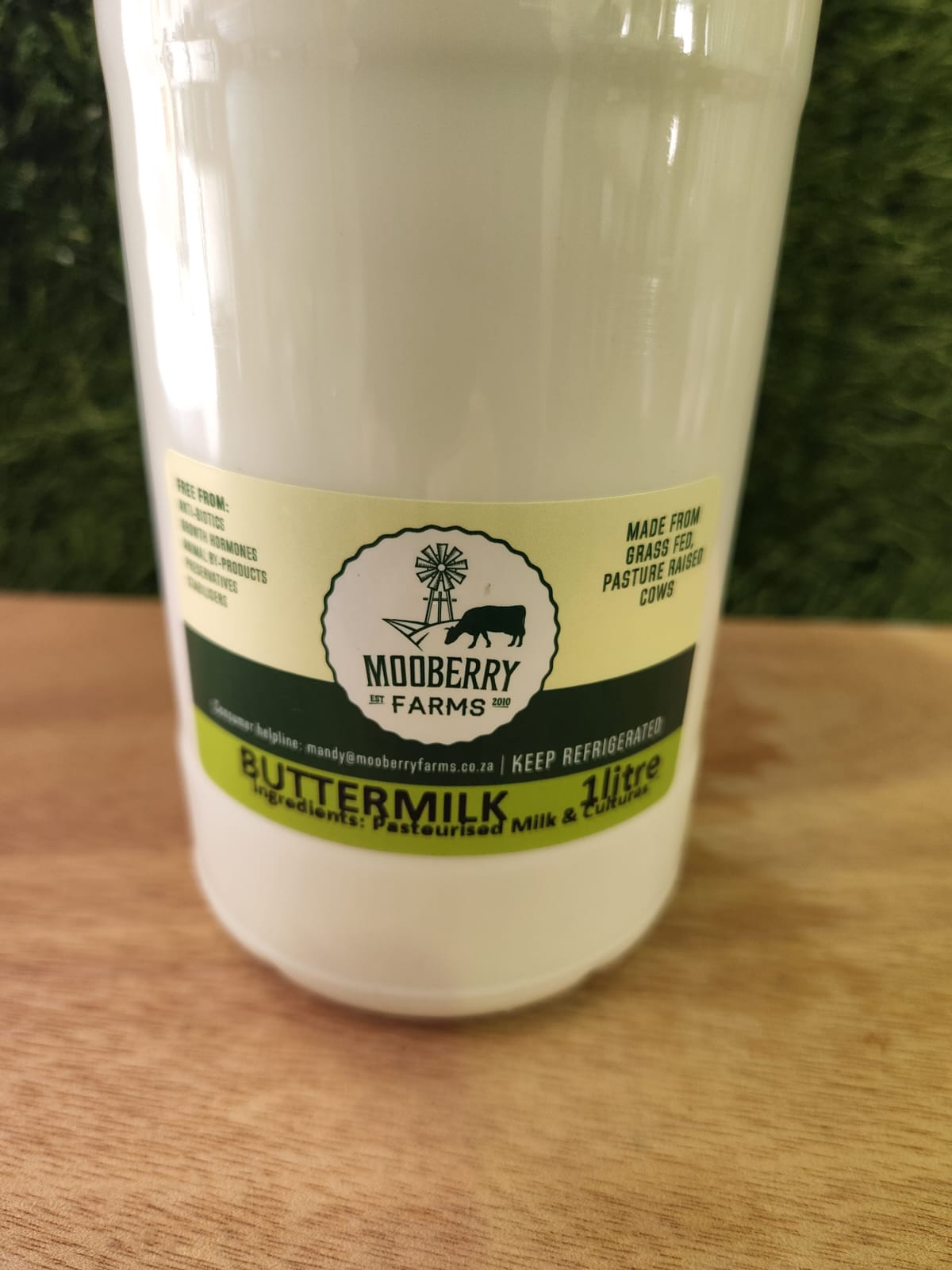 Mooberry Free-Range Buttermilk